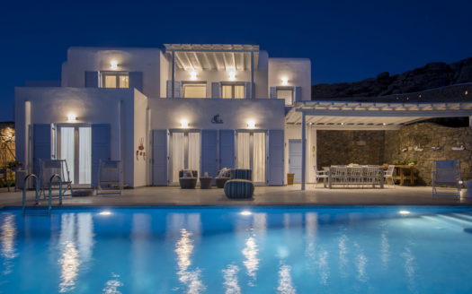 Special Villa #2 overlooking Elia bay