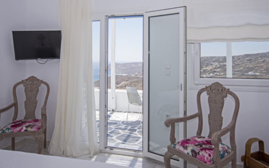 Special Villa #2 overlooking Elia bay