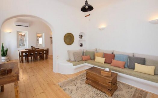 House with magnificent Mediterranean views in Mykonos-DR112127
