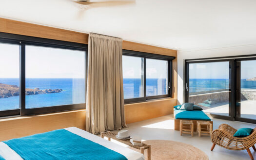 Villa Seafront Dream Cascade