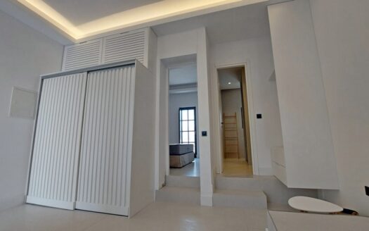 Apartment with private pool for sale in Mykonos-DR11792