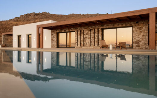 Villa with privacy and views-DR112193