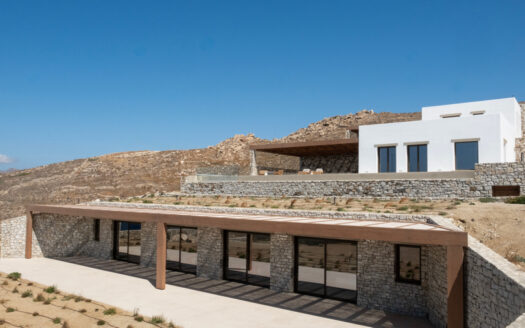 Villa with privacy and views-DR112193