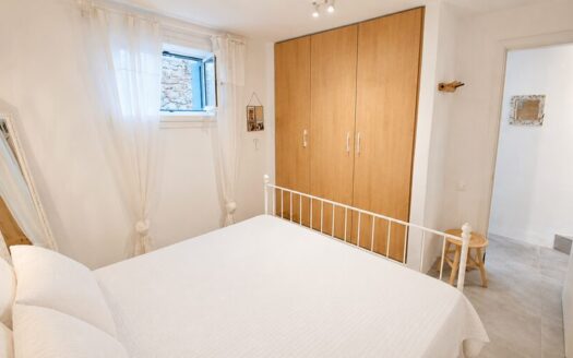 Maisonette with views next to Ornos-DR114196