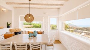 Maisonette with views next to Ornos