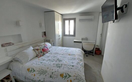 Mykonos Poolside Apartment-DR117213
