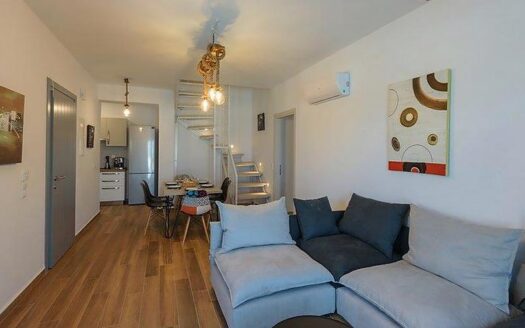 Family Home with pool-DRK2023