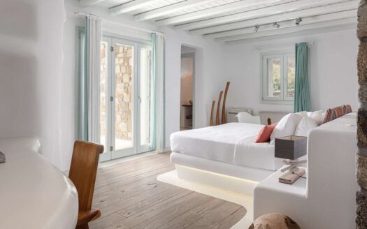 Luxury Estate in Mykonos-DR11660