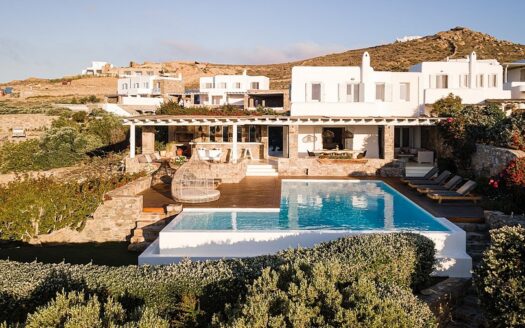 Luxury Estate in Mykonos-DR11660