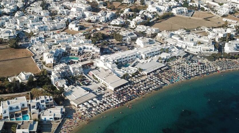 Apartment by the beach in Ornos Mykonos