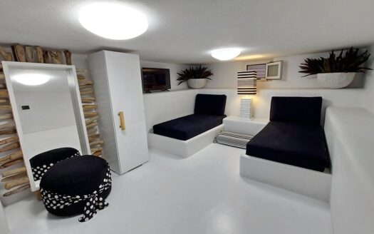 Mykonos Town apartment with pool access-DR111236