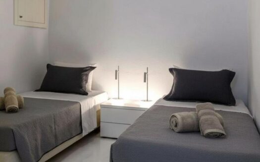 Uninterrupted sea views Mykonos-Kalafatis-DRK5848