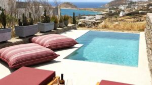 sea-view-maisonette-with-pool
