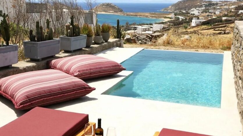 sea-view-maisonette-with-pool