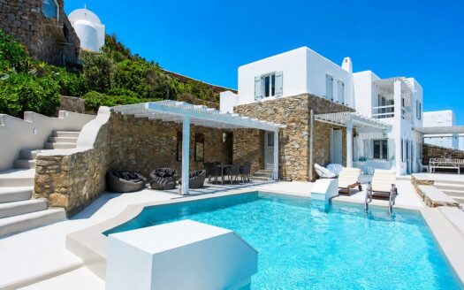 Mykonos Waterfront Investment Estate | 2,300 sq.m. Gated Compound
