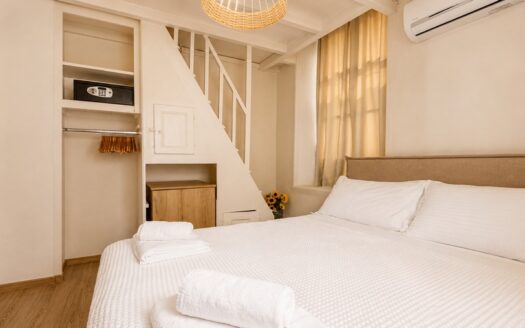 Apartment for sale in Mykonos town-DR111239
